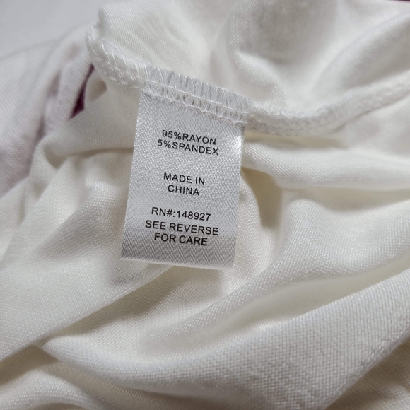 💥Just In💥Glitz Tee...Size Large Juniors - Picture 5 of 5